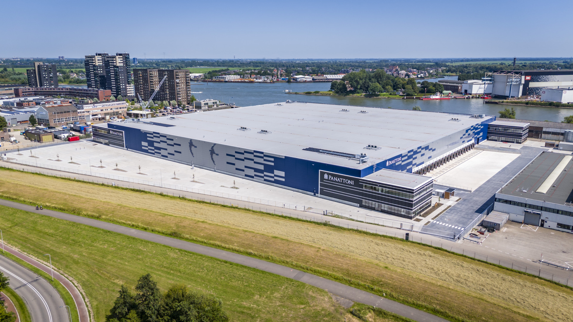 Millenium Print Group Europe Ridderkerk - Fris Real People